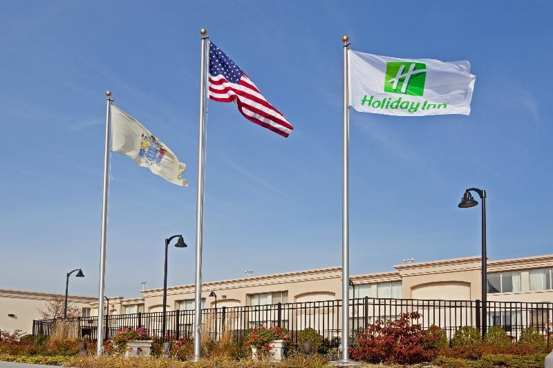 Red Roof Inn Plus Newark Liberty Airport - Carteret Exterior photo